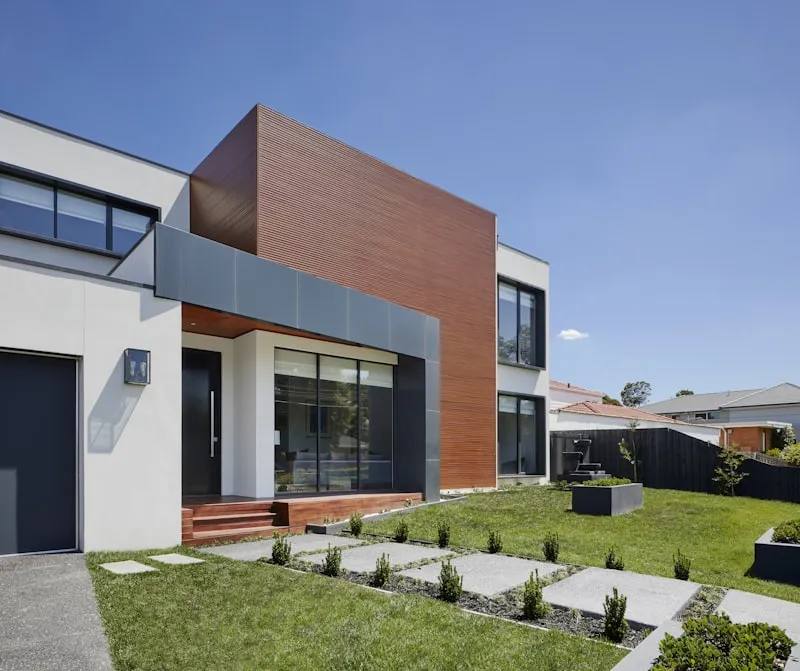 Maison entièrement rénovée par RNM à Meaux