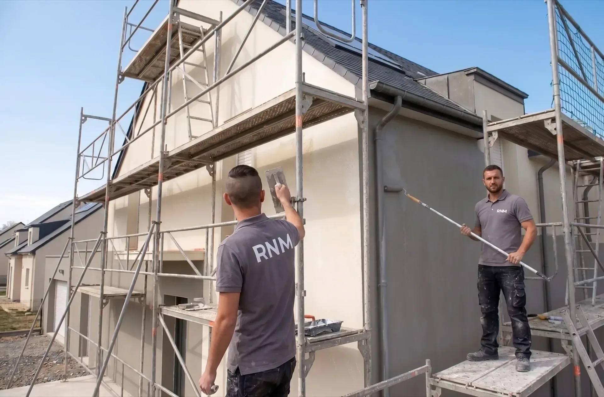 Ravalement léger et peinture de façade d'un pavillon à Meaux